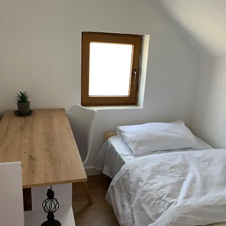 Noah'S Attic - Apartment Hotel In Korce Exterior photo