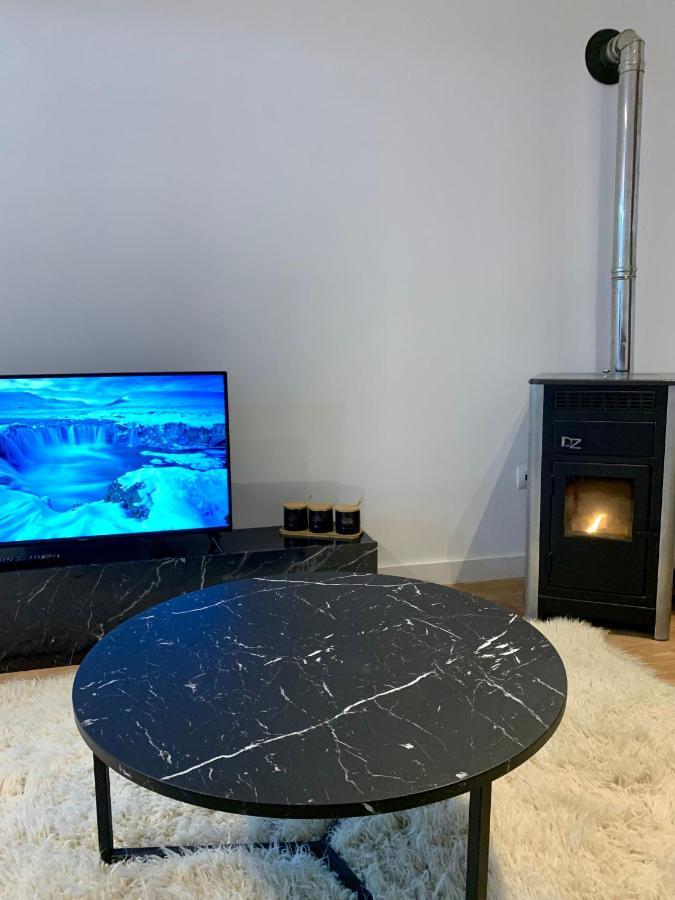 Noah's Attic - In Apartment
